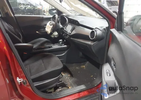 2021 Nissan Kicks Sv Xtronic Cvt from USA, damaged, VIN 3N1CP5CV3ML557641